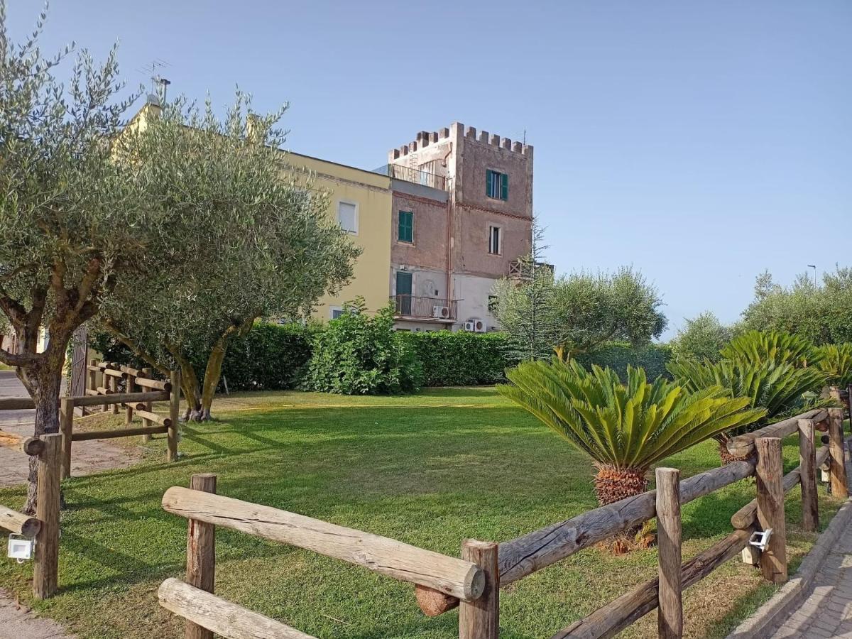 Villa La Torre Di Barbara à Ardea Extérieur photo